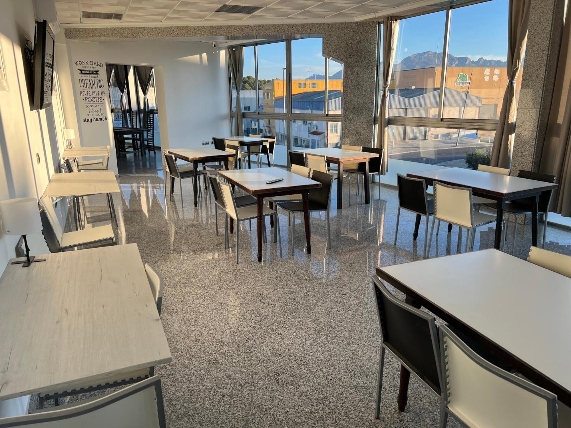 Hostal Kaizen La Nucía Zewnętrze zdjęcie