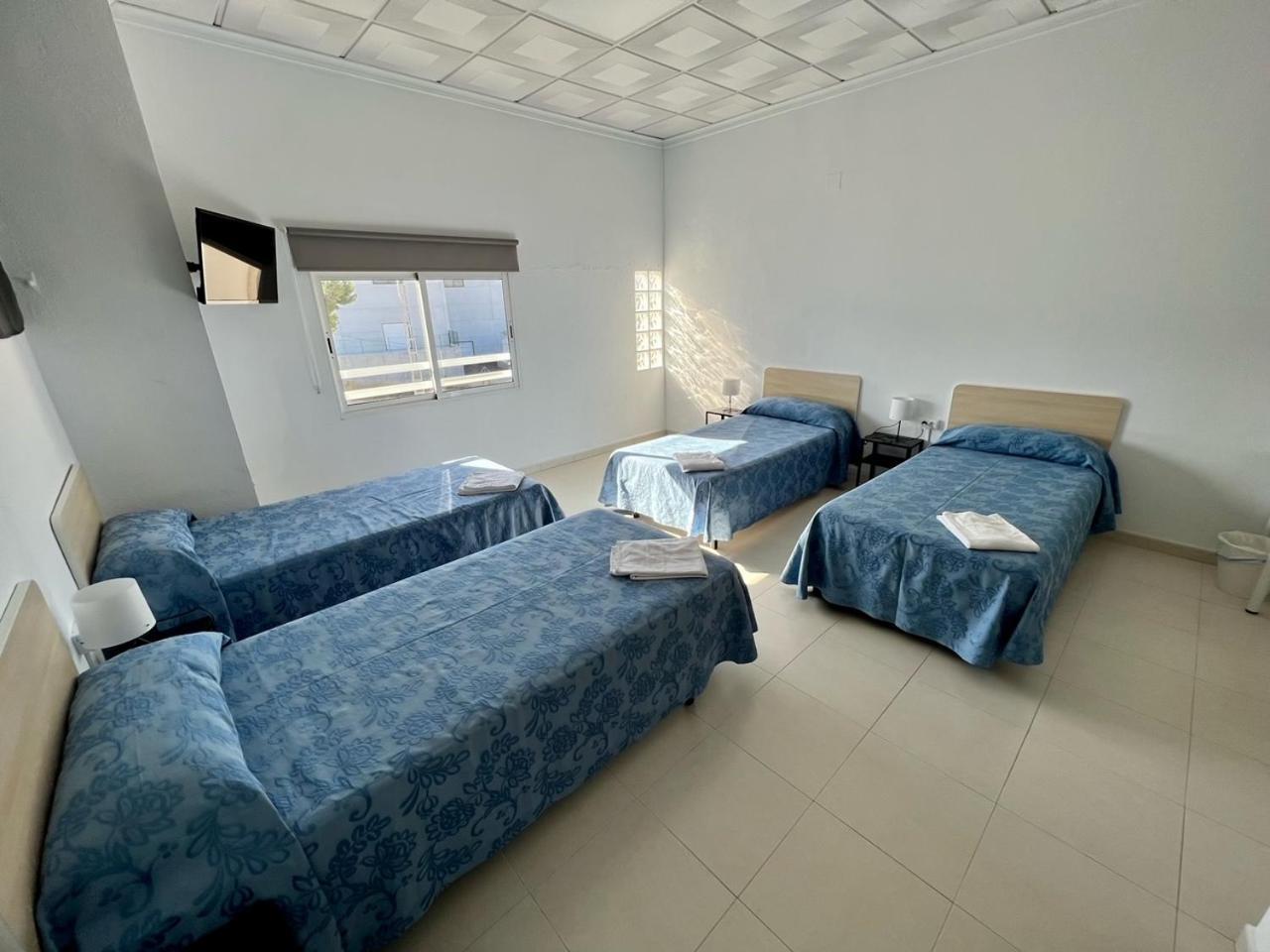 Hostal Kaizen La Nucía Zewnętrze zdjęcie