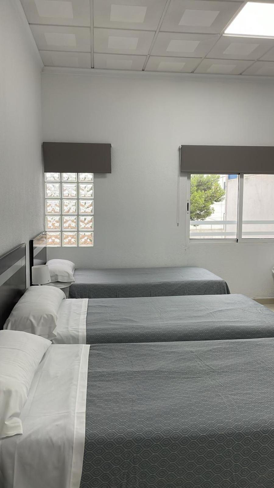 Hostal Kaizen La Nucía Zewnętrze zdjęcie
