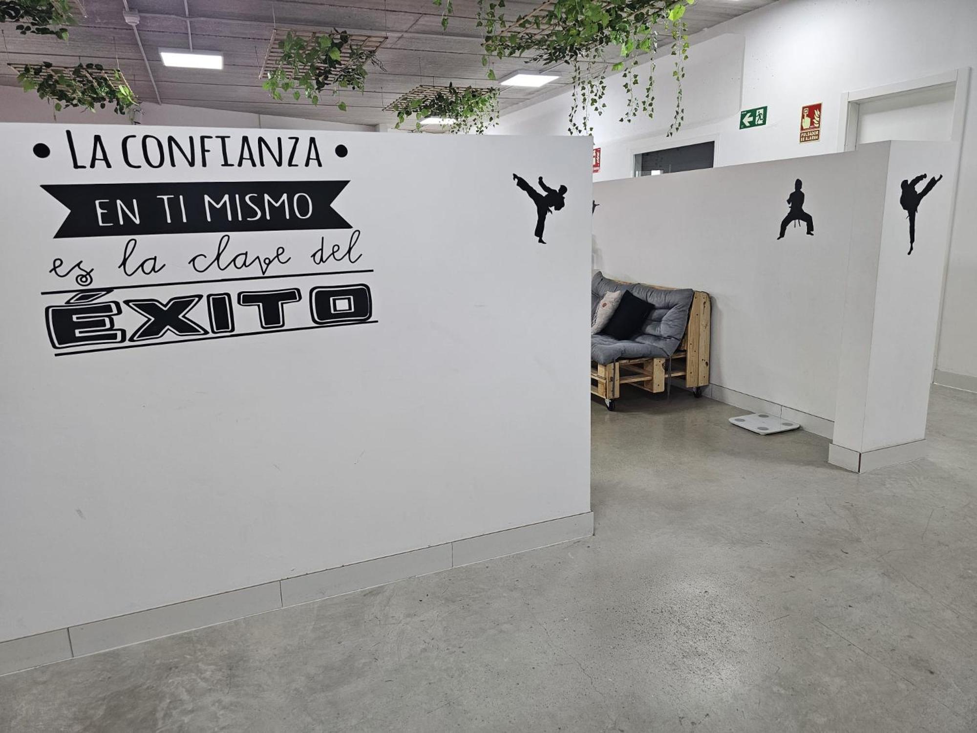 Hostal Kaizen La Nucía Zewnętrze zdjęcie